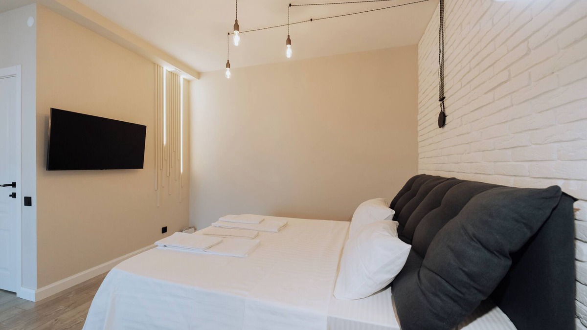 Chisinau Apartment | Quiet & Cozy 1BR Steps from Shopping Mall