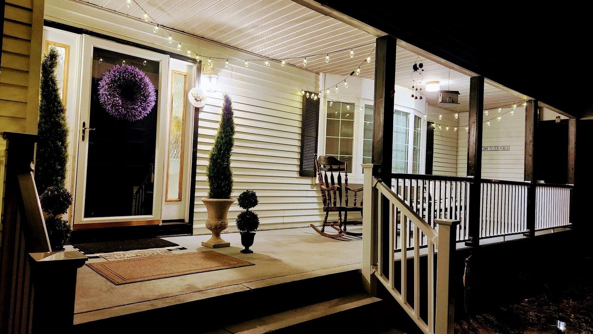 Jamesburg House | Quiet & cozy home, bring the whole family.