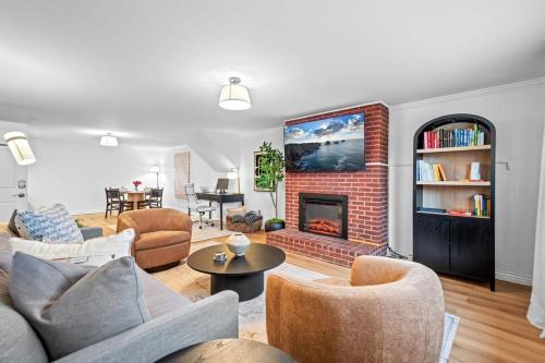 Southeast House | Quiet Denver Hampden Neighborhood - Tech Center