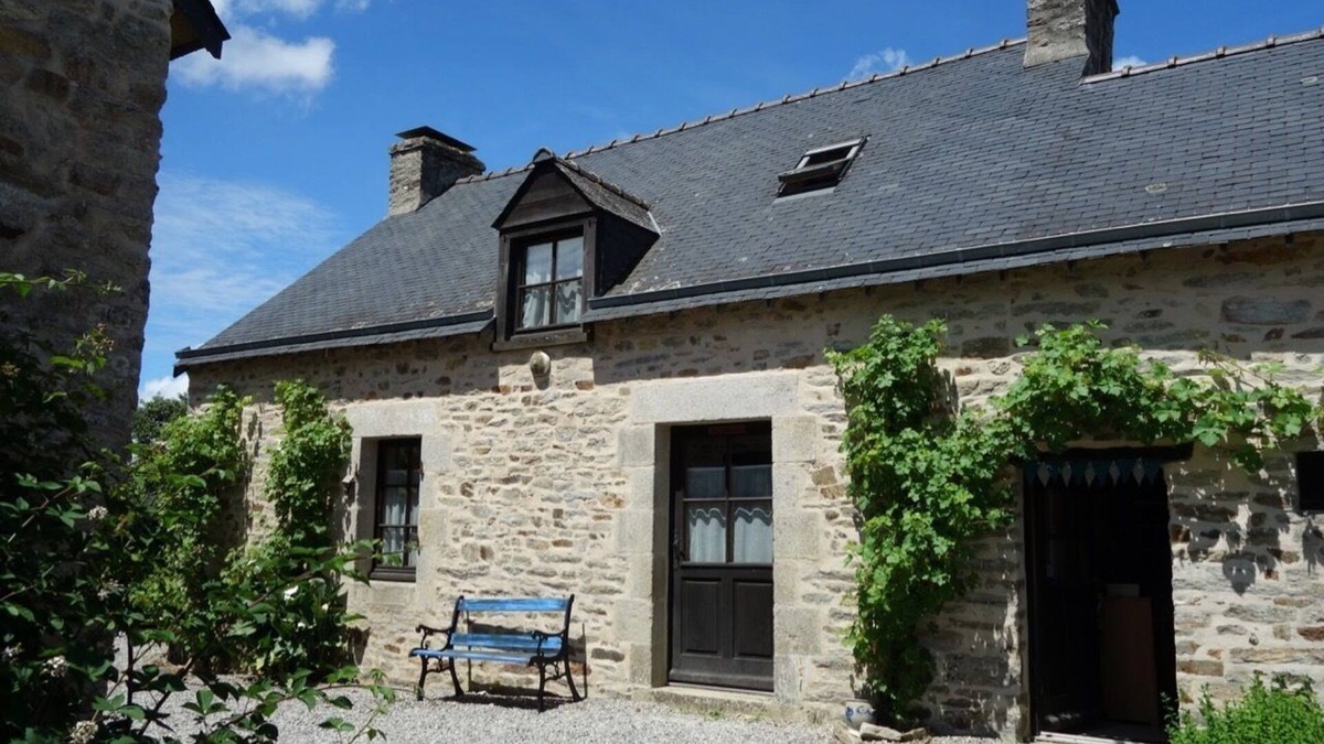 Inzinzac-Lochrist Cottage | Quiet, eco-friendly gîte