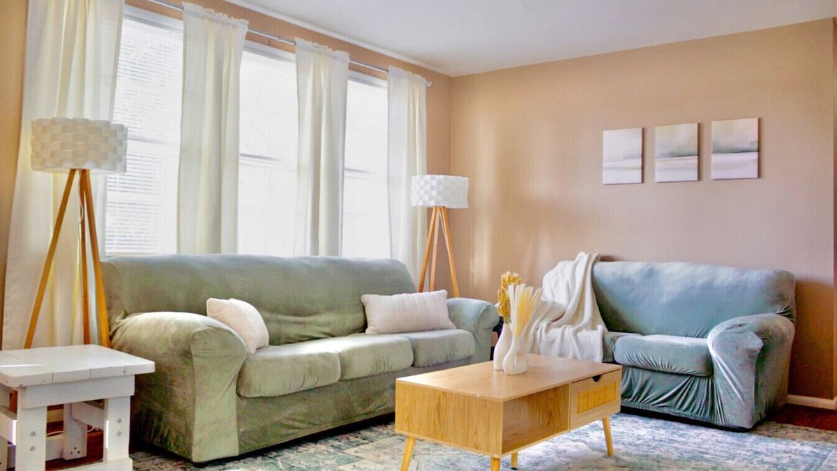 Raleigh House | Quiet Extended Stay, by Duke-Raleigh Hospital