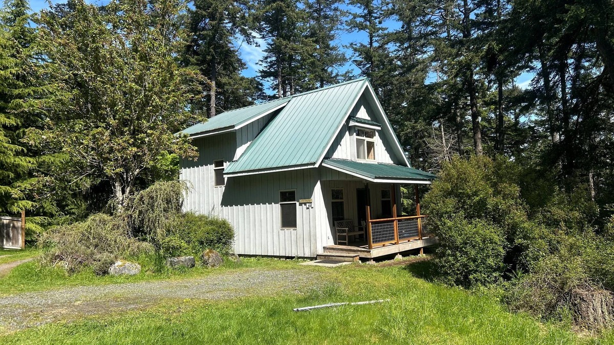 Eastsound House | Quiet Family-Oriented House at Laughing Moon Farm