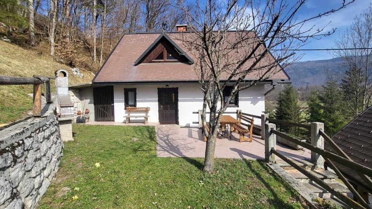 Bohinj House | Quiet Family sized House in a small village