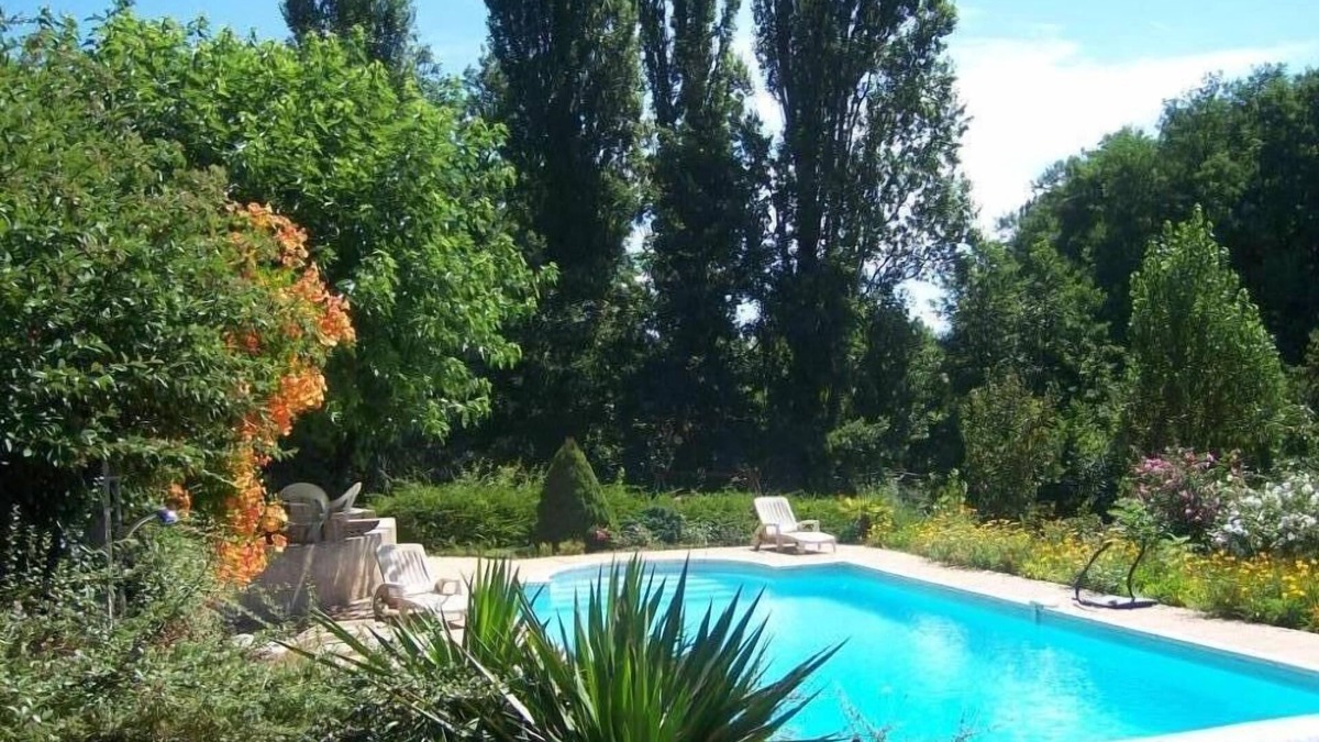Saint-Hilaire-de-la-Cote House | Quiet house with private pool in the countryside