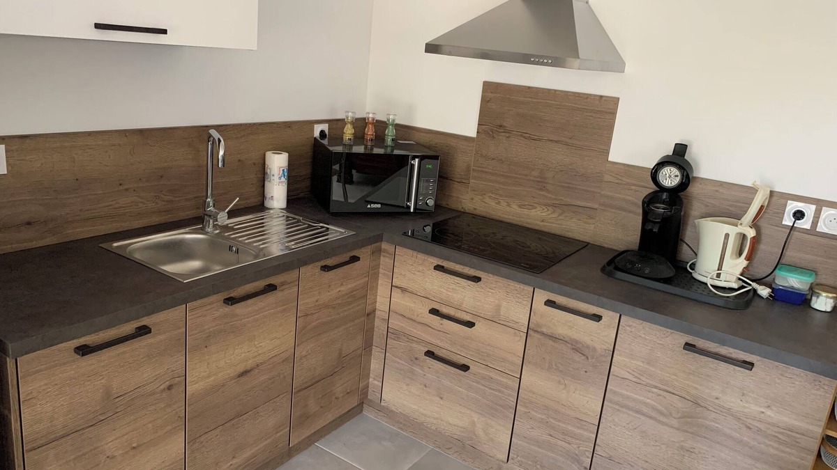 Saint-Julien-de-Peyrolas House | Quiet gîte, close to village shops, swimming and activities.
