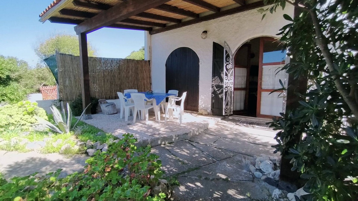 Sa Rocca Tunda Apartment | Quiet Ground Floor Apartment 20 meters from the Sea with Private Garden & BBQ