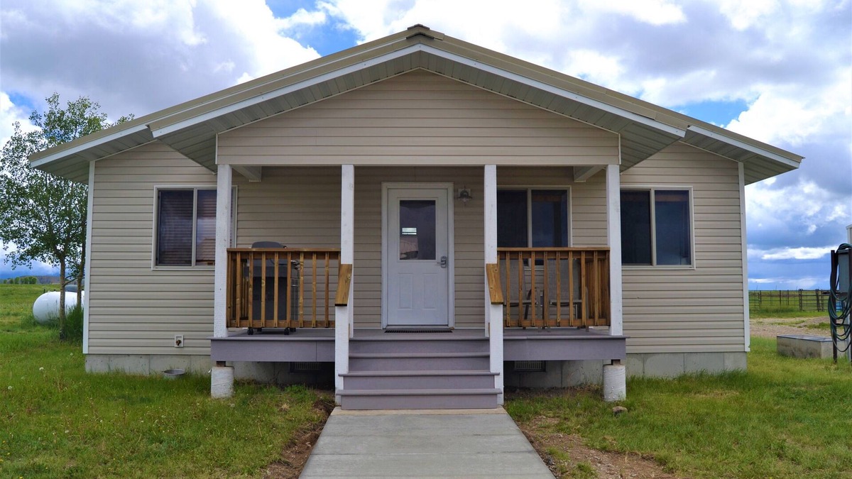 Pinedale House | Quiet Guest House close to Pinedale with Mountain View
