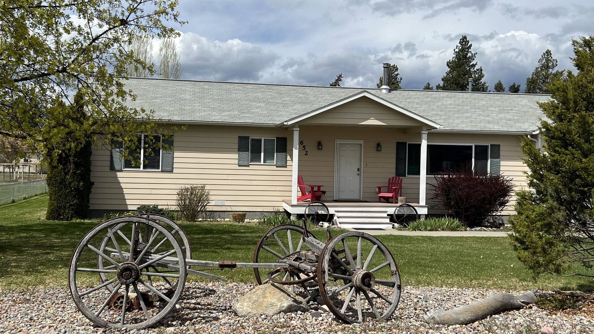 Evergreen House | Quiet Home, Great neighborhood - Convenient for visiting Glacier Park/Ski Resort