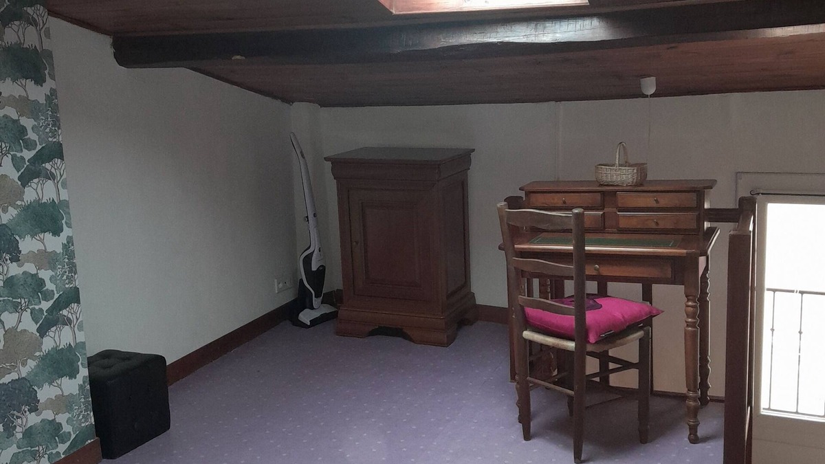 Aups House | Quiet house
