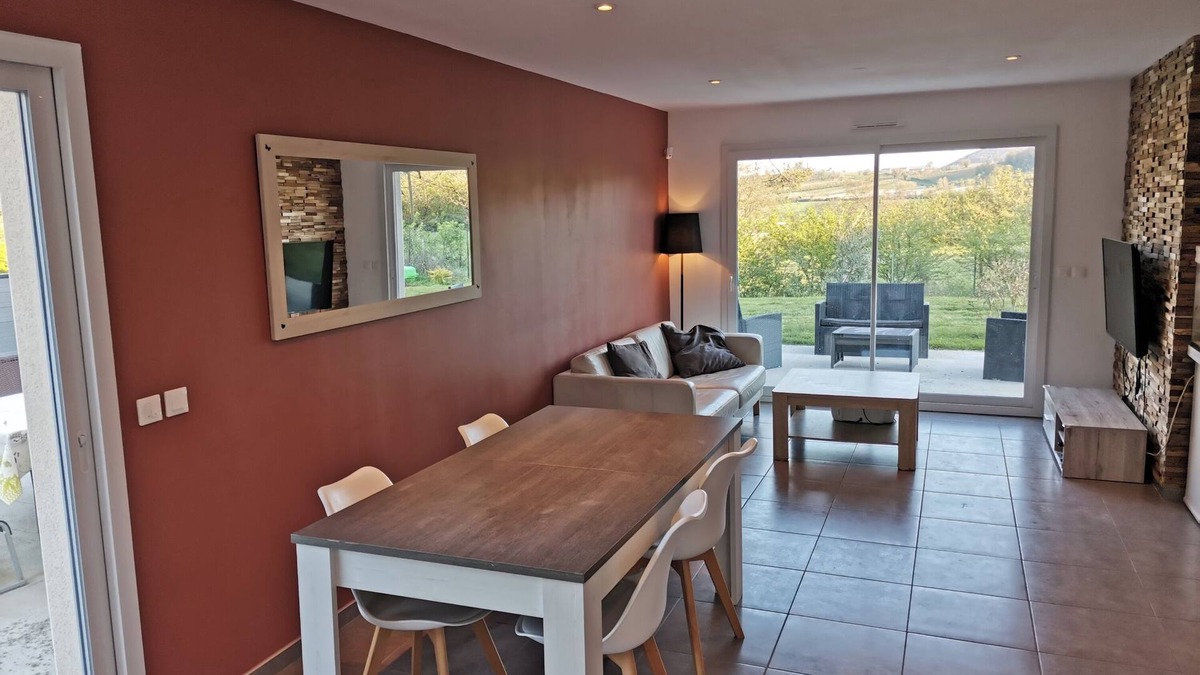 Saint-Romain-de-Popey House | Quiet house