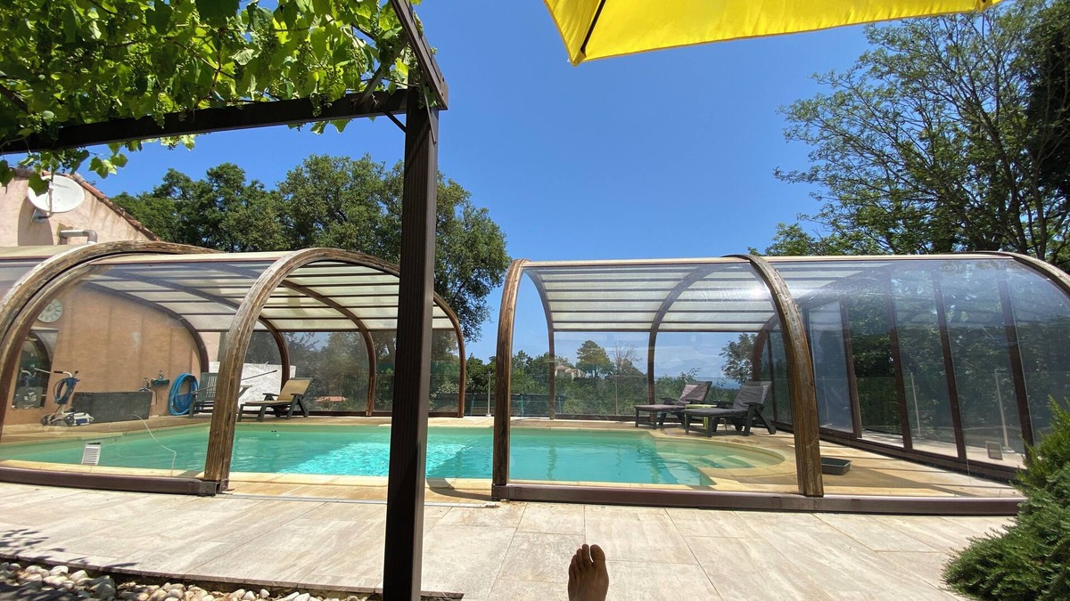 Talasani House | Quiet house in nature, large swimming pool,beach 2 kms away,3 bedrooms, sea view