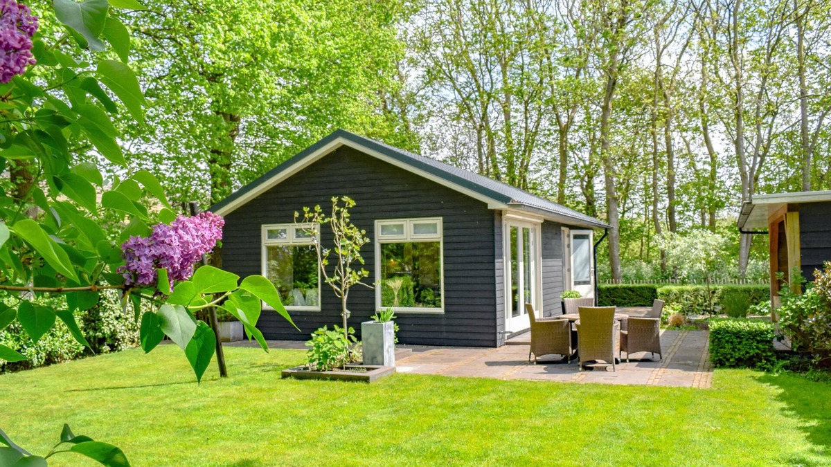 Heiloo House | Quiet house in the countryside, 7km to the beach
