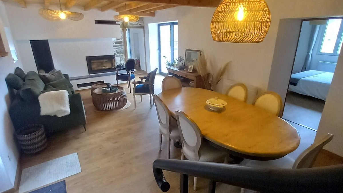 Accous House | Quiet house on the L'hers plateau near Lescun for 6 people