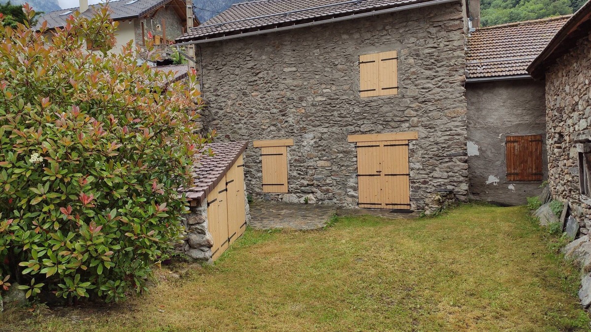 Merens-les-Vals House | Quiet house with garden