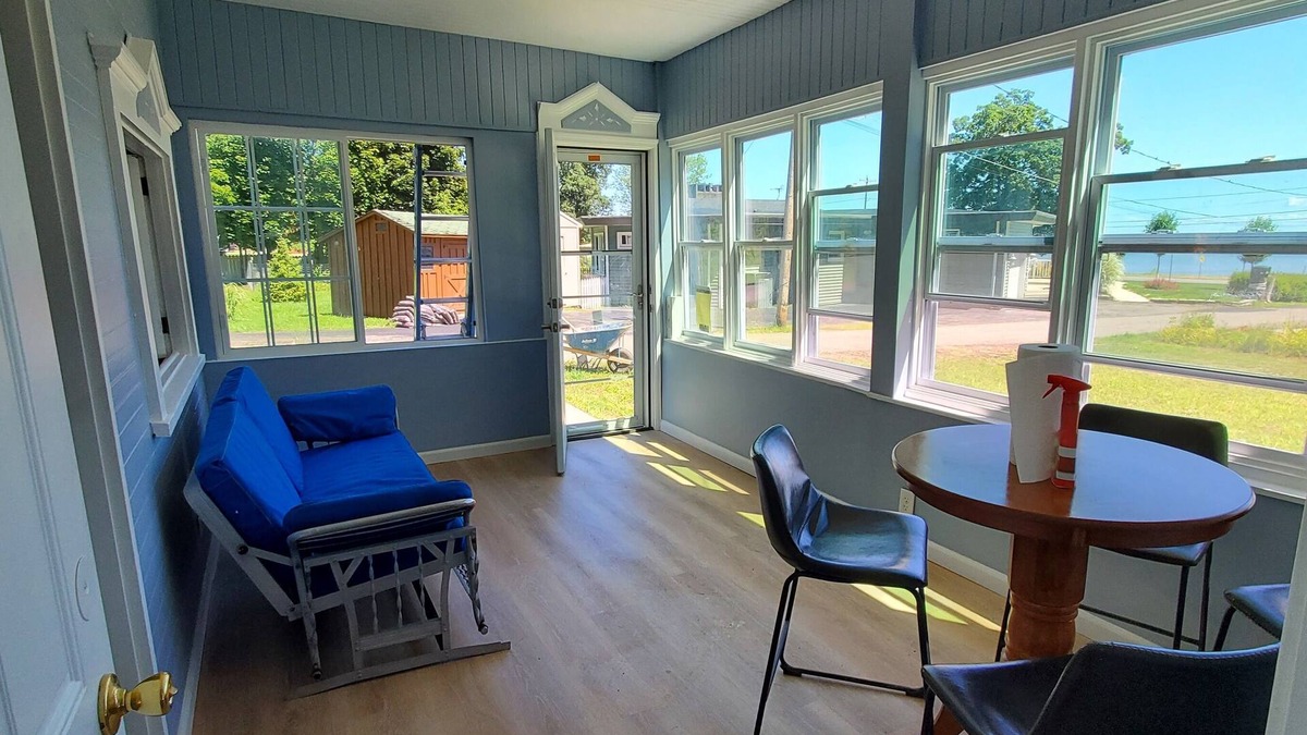 Dunkirk Cottage | Quiet lakeview deluxe cottage borders bird santuary 250 feet from the beach.