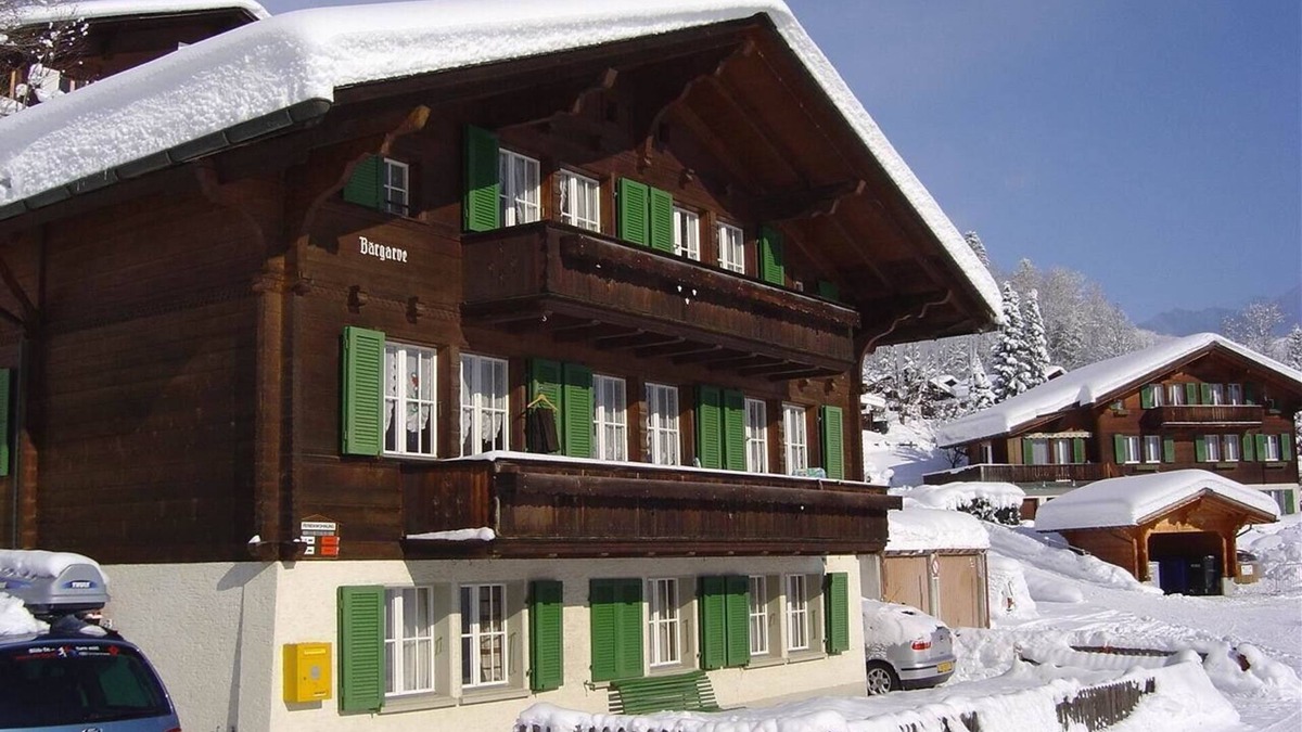Grindelwald Ski Chalet | quiet location, directly at the ski school with view to the Eigernordwand