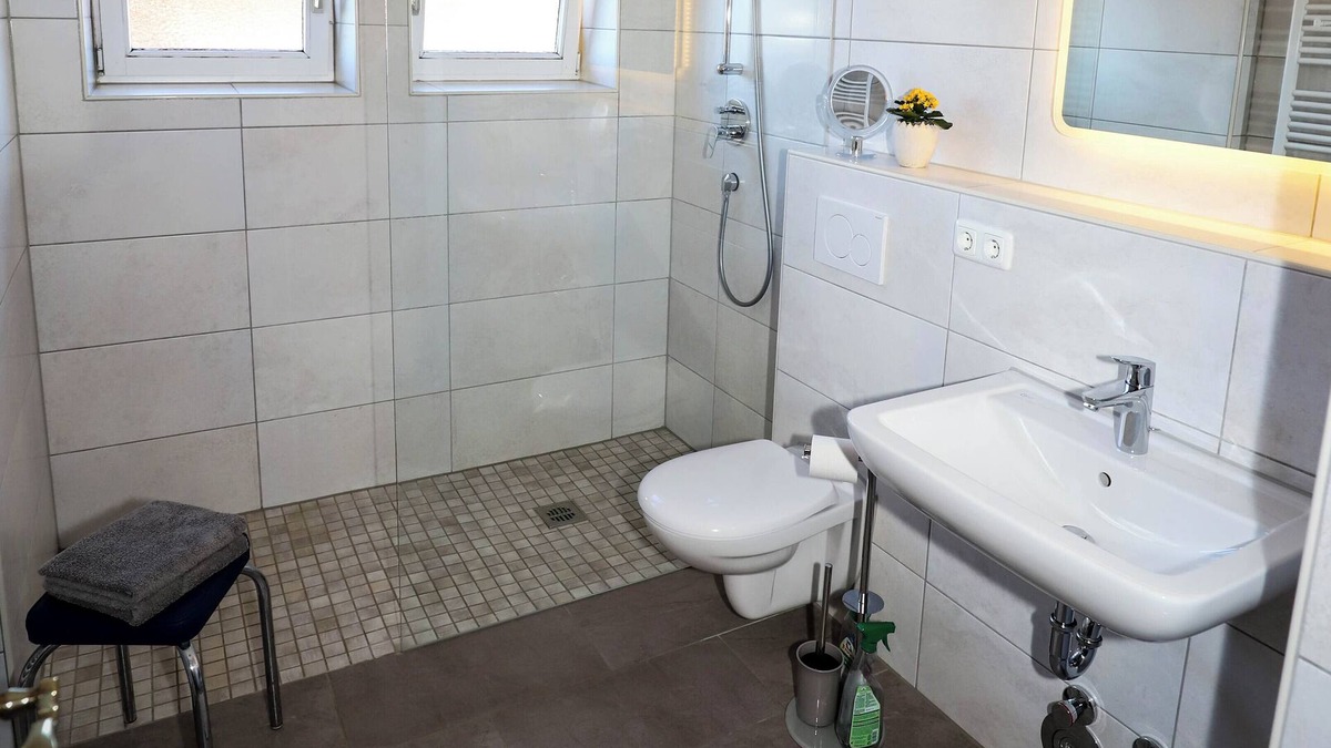 Murnau am Staffelsee Apartment | Quiet - lovingly furnished vacation apartment for 2 persons.