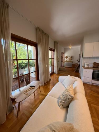 Paiania Apartment | Quiet luxury studio next to airport