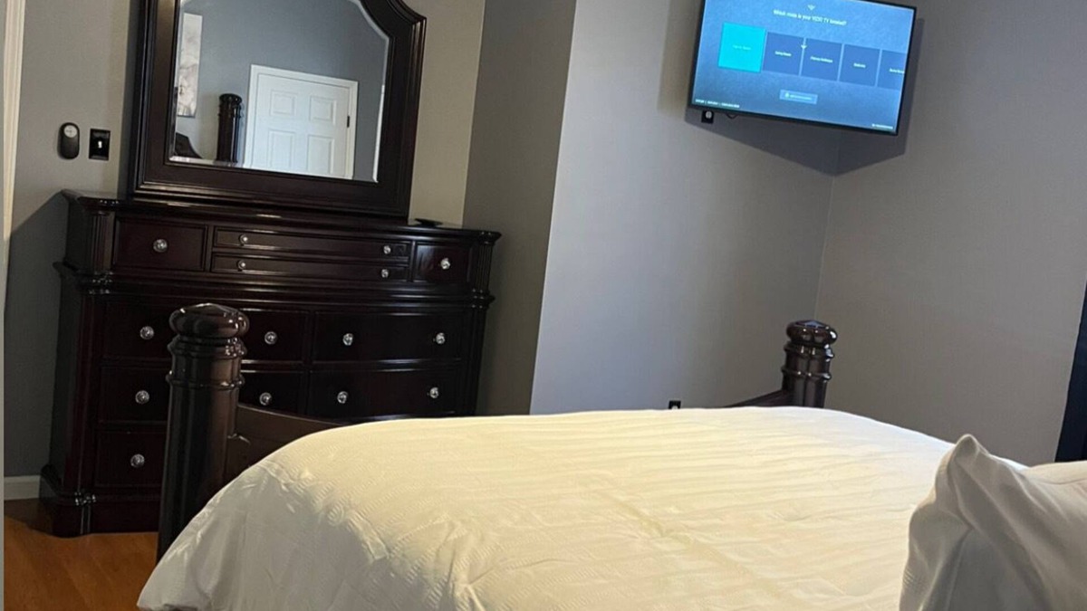 Gentilly Terrace Apartment | Quiet Modern Gentilly Duplex