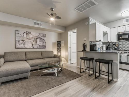 Oklahoma City Apartment | Quiet Modern Heavenly Paradise Love and Balcony Near Lake, Mall, Food, Entertainment!