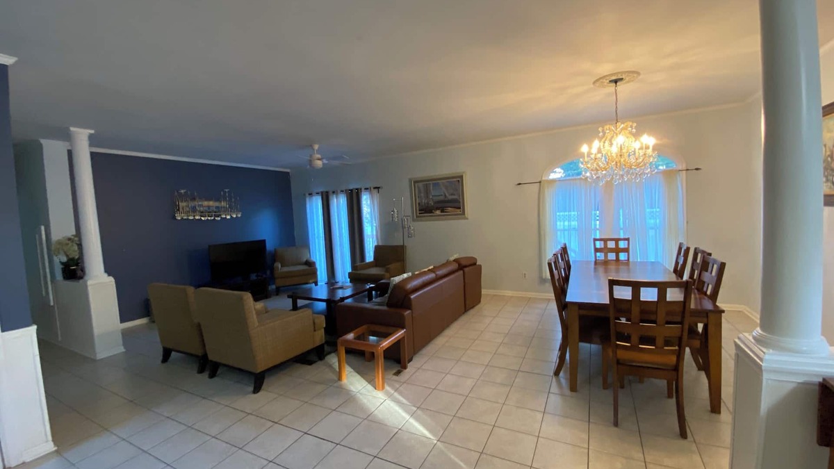 The Glade House | Quiet neighborhood/pets friendly? fenced in/close to beach