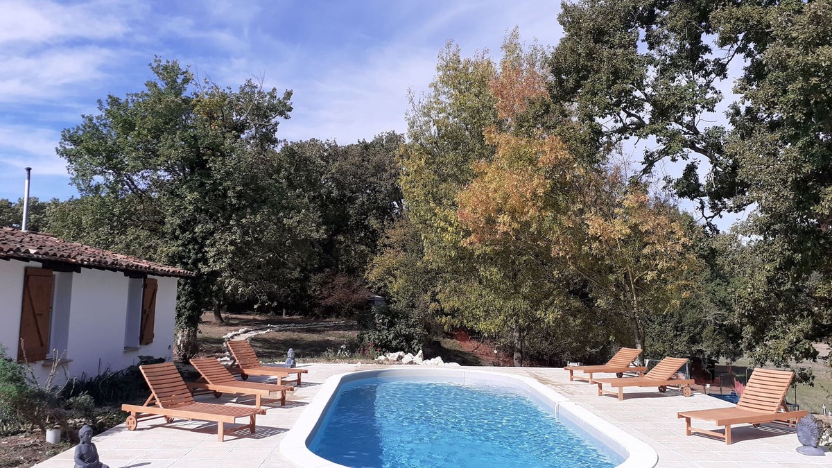 Maubec House | Quiet new vacation home