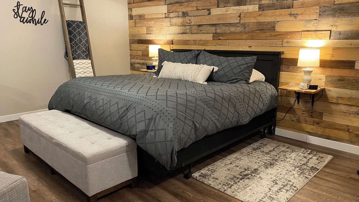Spokane Apartment | Quiet North Spokane Retreat - 1 King/1 Bath