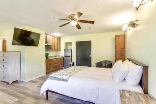Oakland City Apartment | Quiet Oakland City Studio Walk Downtown!