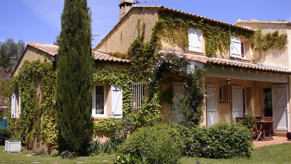 Nans-les-Pins Apartment | Quiet, relaxing and rejuvenating