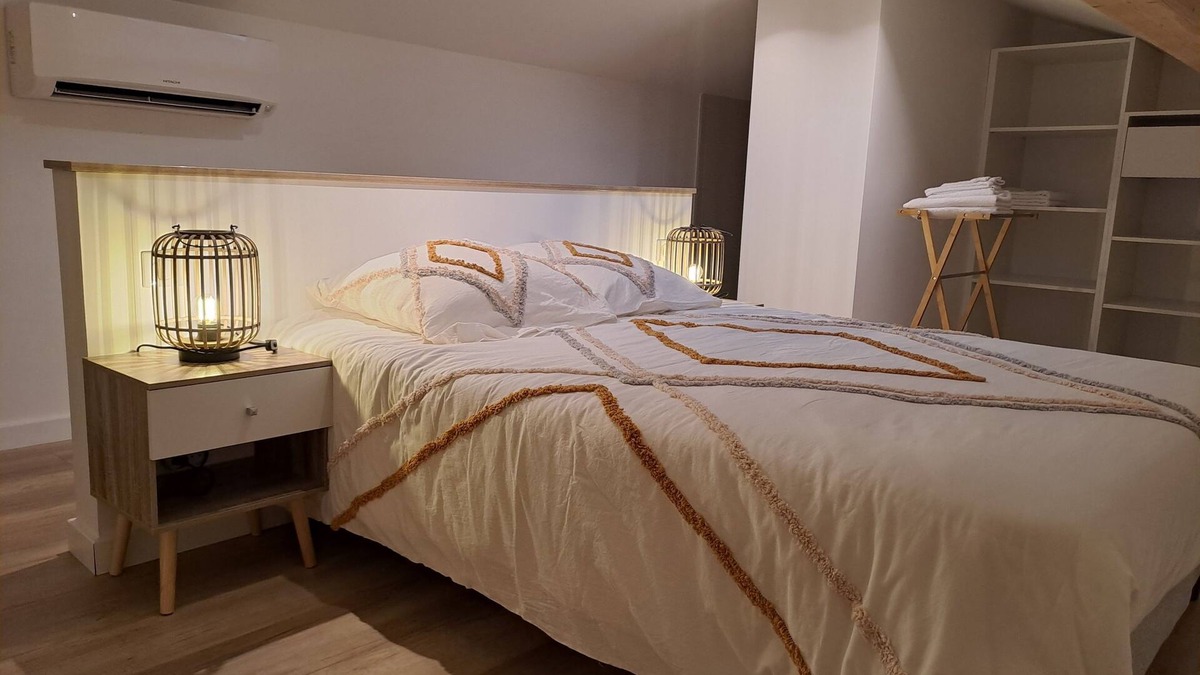 Louhossoa Apartment | Quiet, restful apartment for 2 people. Terrace Sunset view