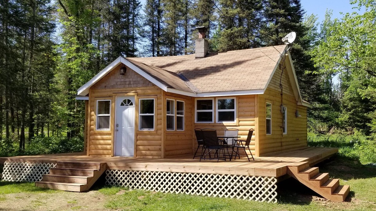 Two Harbors Cabin | Quiet retreat in the woods.
