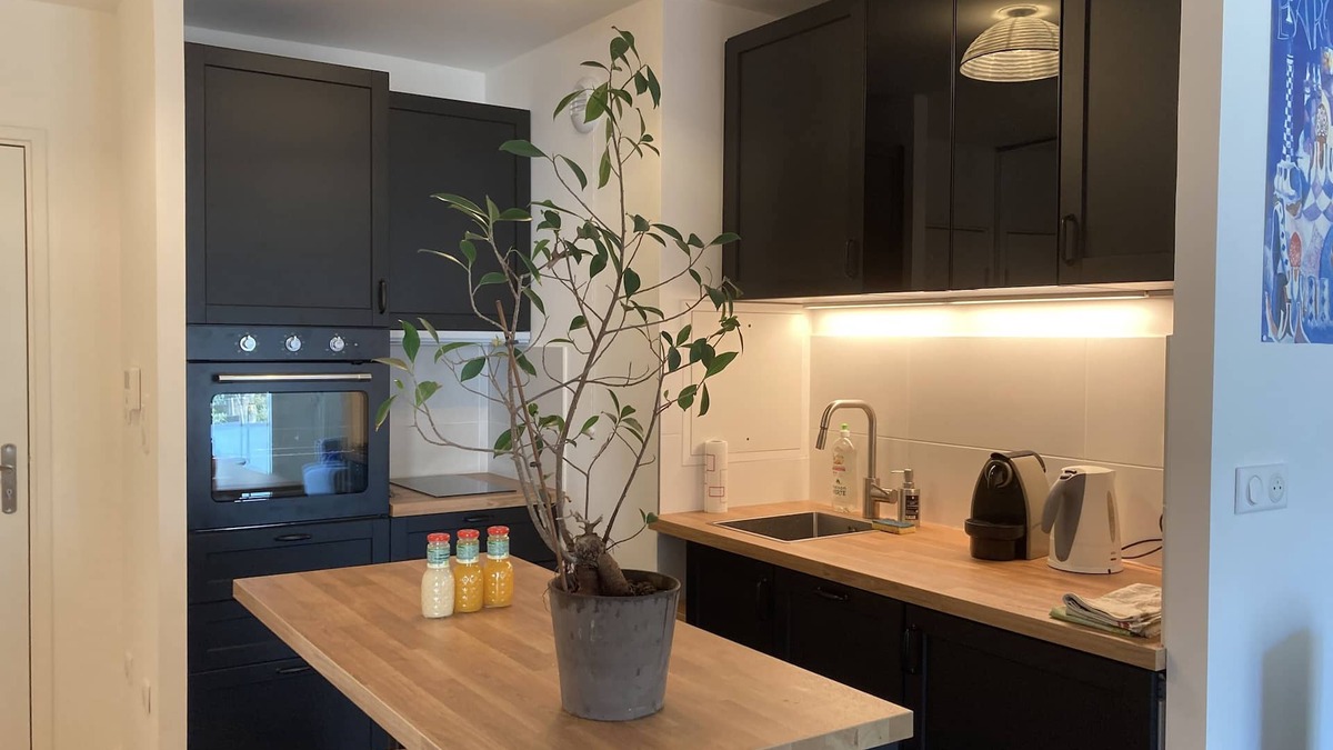Saint-Germain-en-Laye Apartment | Quiet & safety flat, closed to Paris