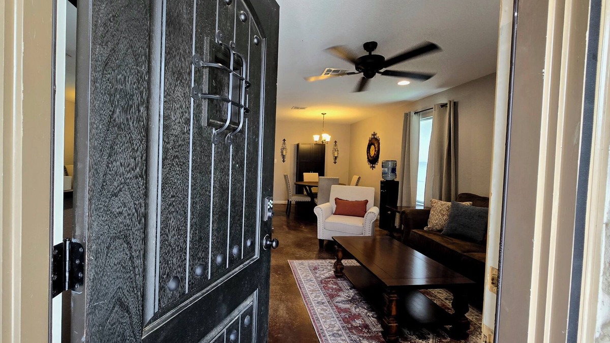 North Waco House | Quiet, Secure 3BR/2BA in Prime Location