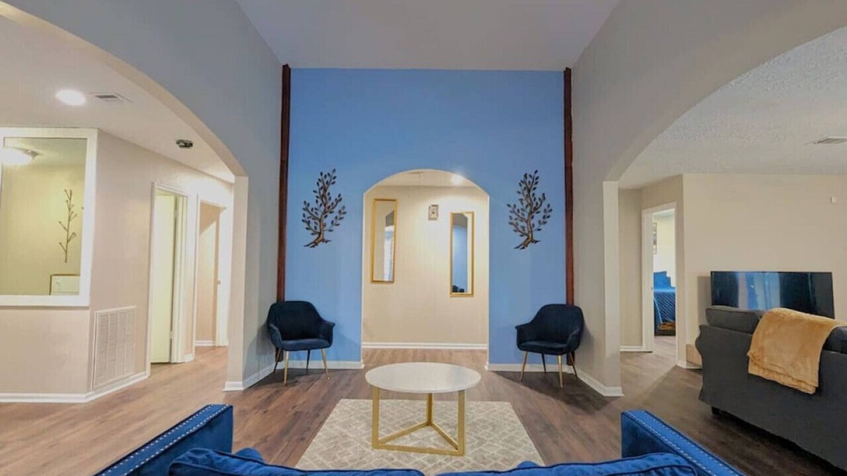 Humble Apartment | Quiet, Spacious, Pet-Friendly