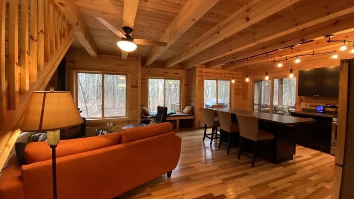 Cable Cabin | Quiet Sports Oasis-Wooded & Private