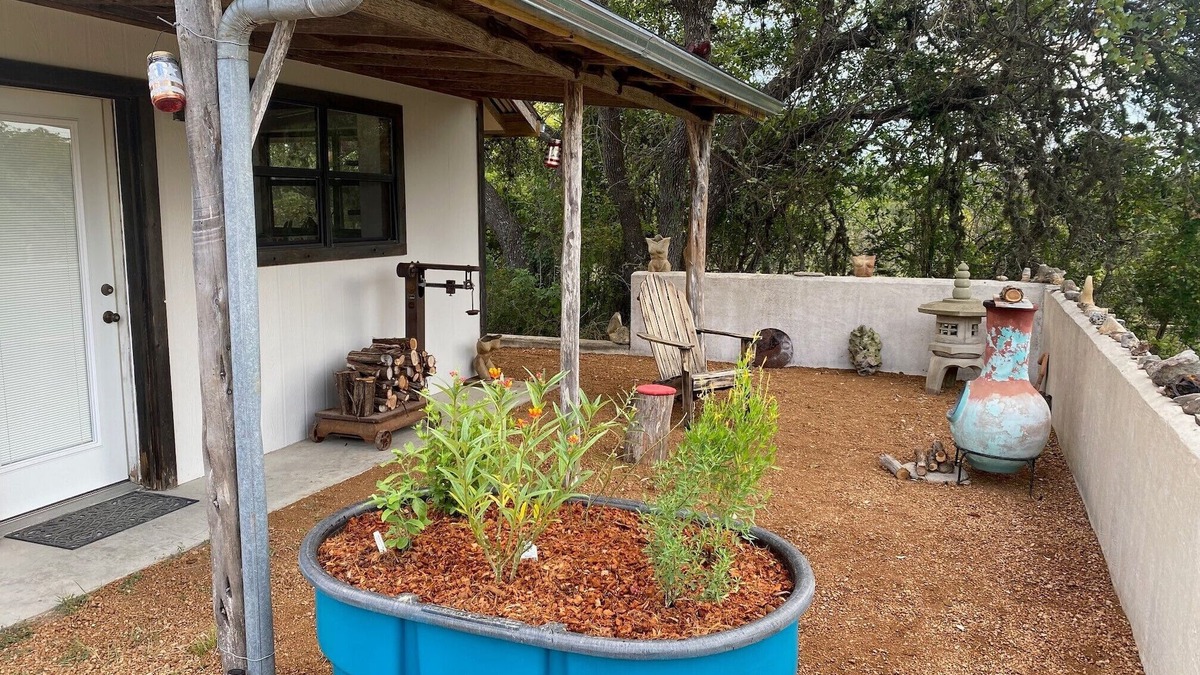 Blanco Cottage | Quiet Studio located on 110 acre ranch with walking trails