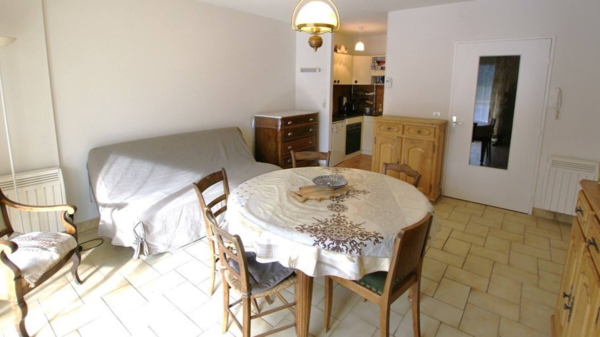 Barcelonnette Apartment | Quiet T2 with terrace in Barcelonnette