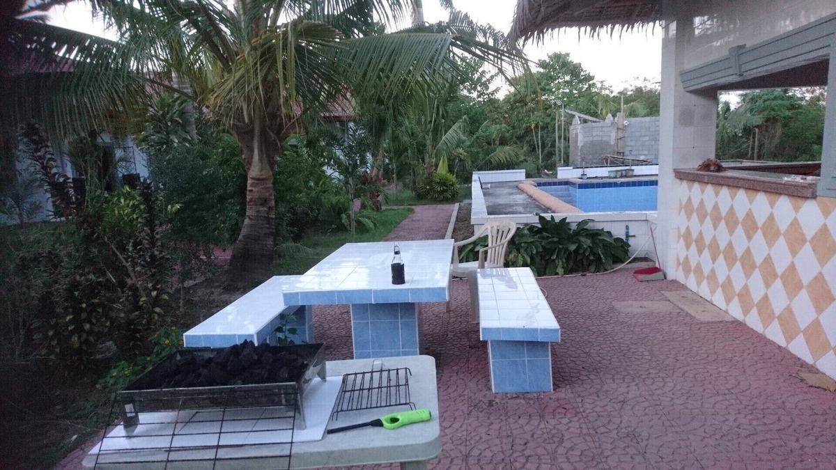 Rosales Villa | Quiet Three Bedroom Villa Near Many Amenities