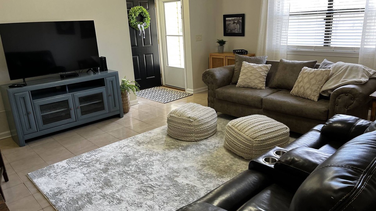 Opelika House | Quiet Townhome just blocks from downtown Opelika, and minutes from everything!
