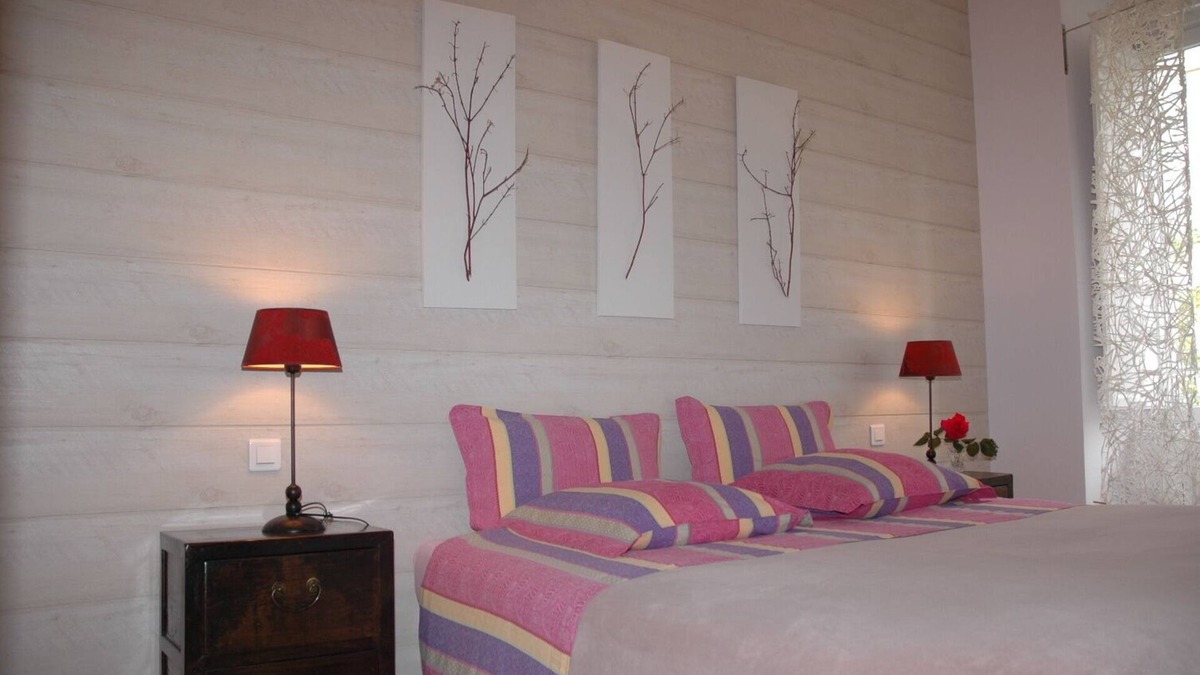 Quimper Apartment | Quiet two-bedroom apartment - historic center of Quimper