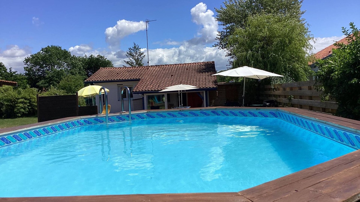 Labenne House | Quiet, very large garden on the edge of the forest and close to beaches.