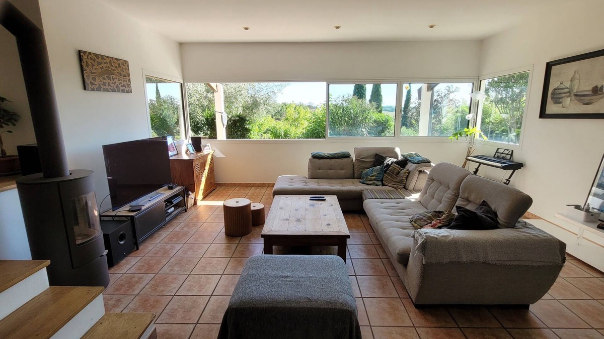 Deyme House | Quiet villa with large pool and unobstructed view - 20 minutes from Toulouse