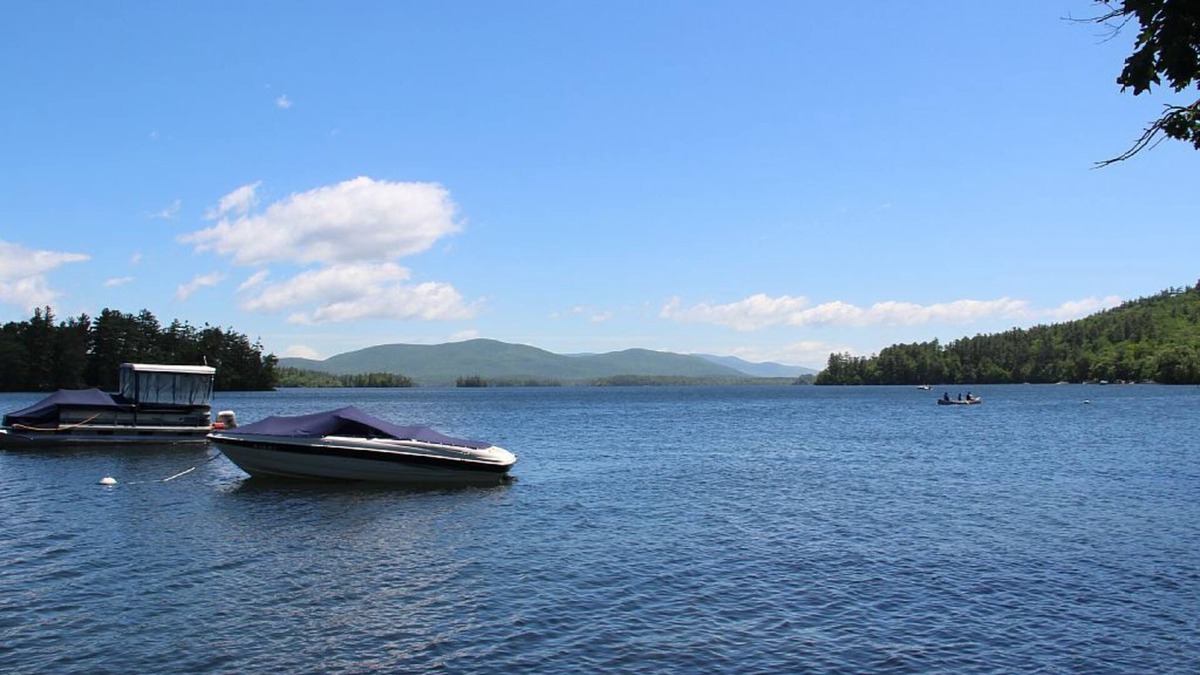 Holderness Cottage | Quiet Waterfront Cottage on Squam