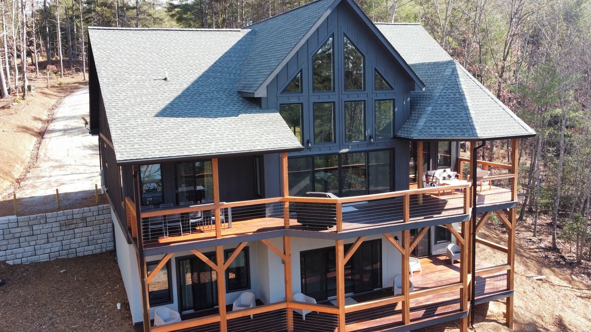 Nebo House | Quiet Waterfront Lake House with Private Dock