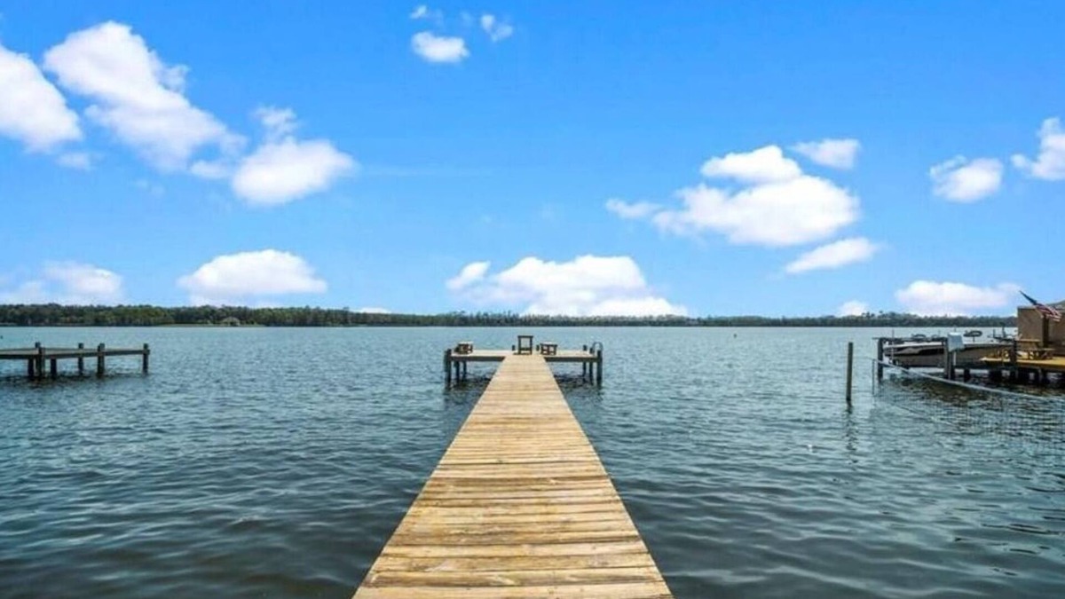 Snug Harbor House | Quiet waterfront retreat - 15 mins to historic Edenton.