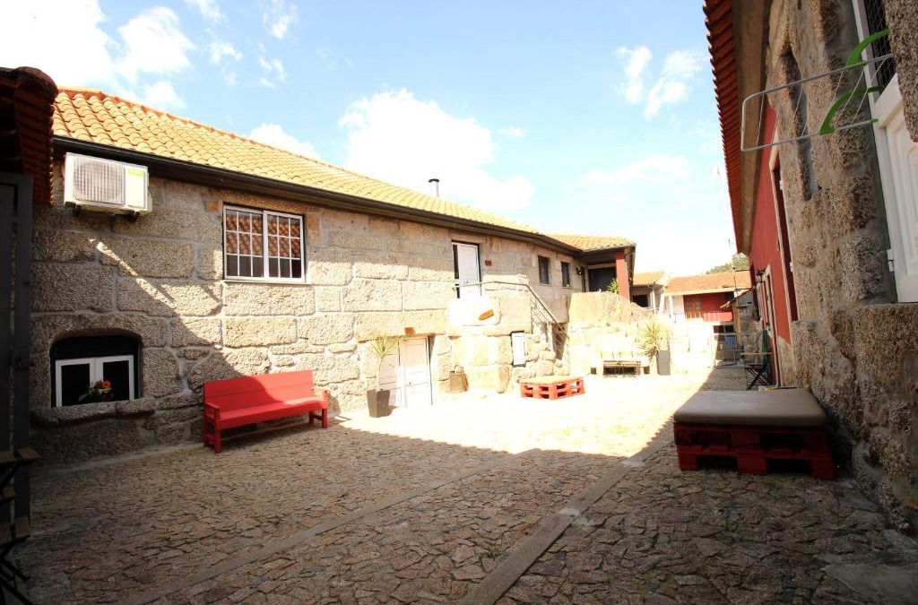Fareja House | Quinta d'Areda Wine&Pool Experience