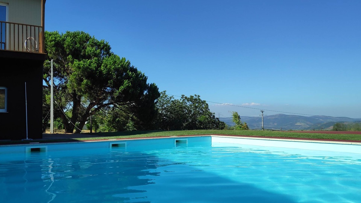 Armamar House | Quinta do Autumn - Douro Valley - whole house