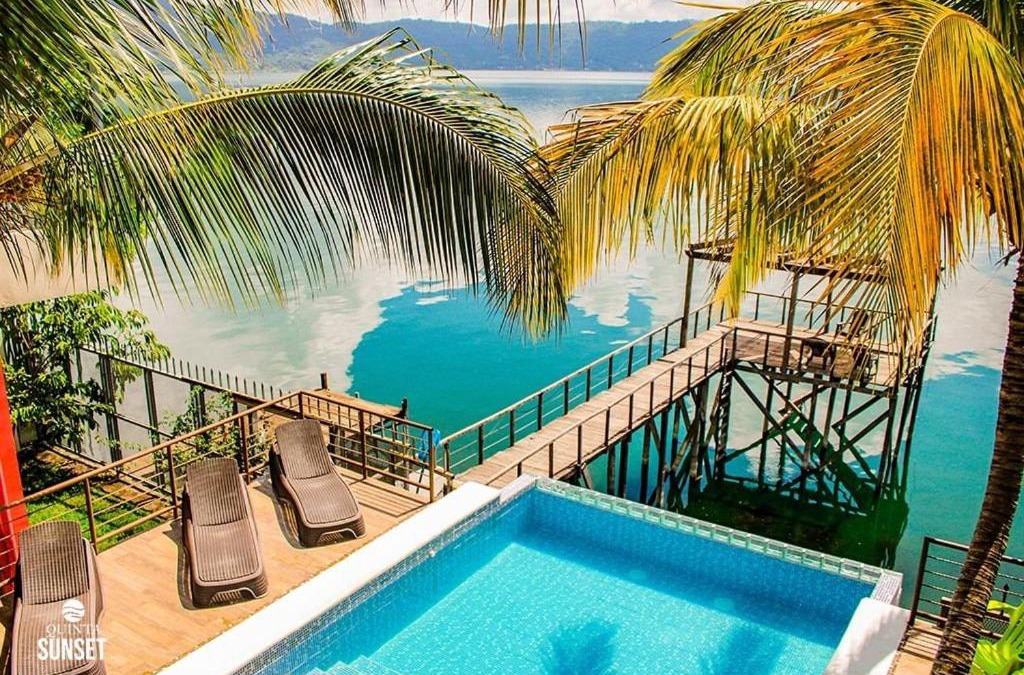 Coatepeque House | Quinta Sunset, Lago de Coatepeque