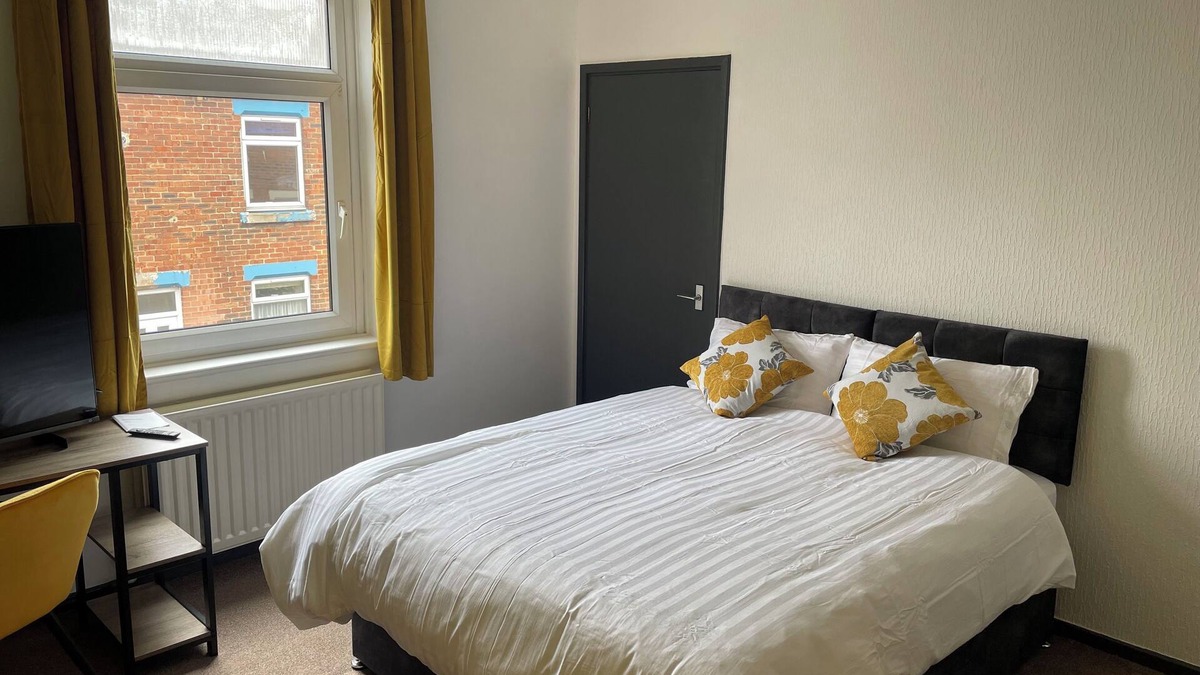 Ferryhill House | Quirky/Cosy Self Contained Two Bed Home - County Durham