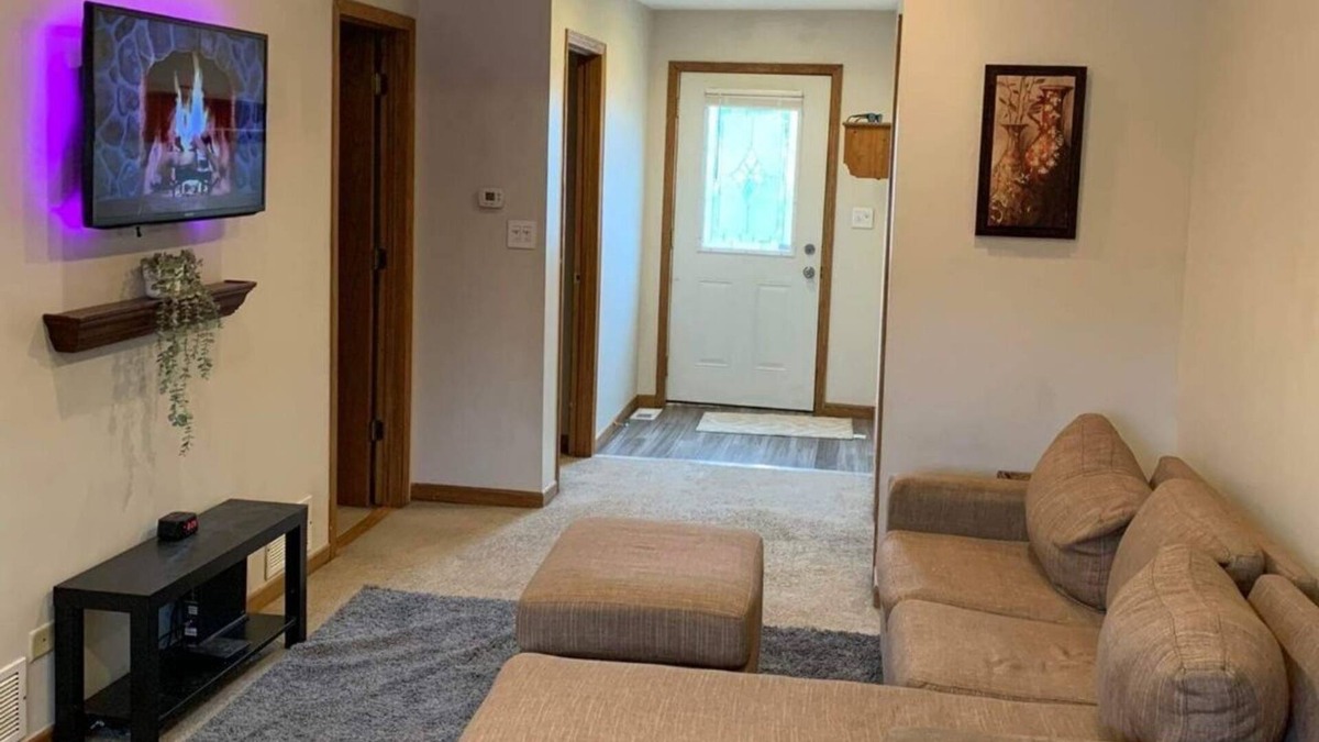 Long Lake House | Quite 3 bedroom getaway by the lake